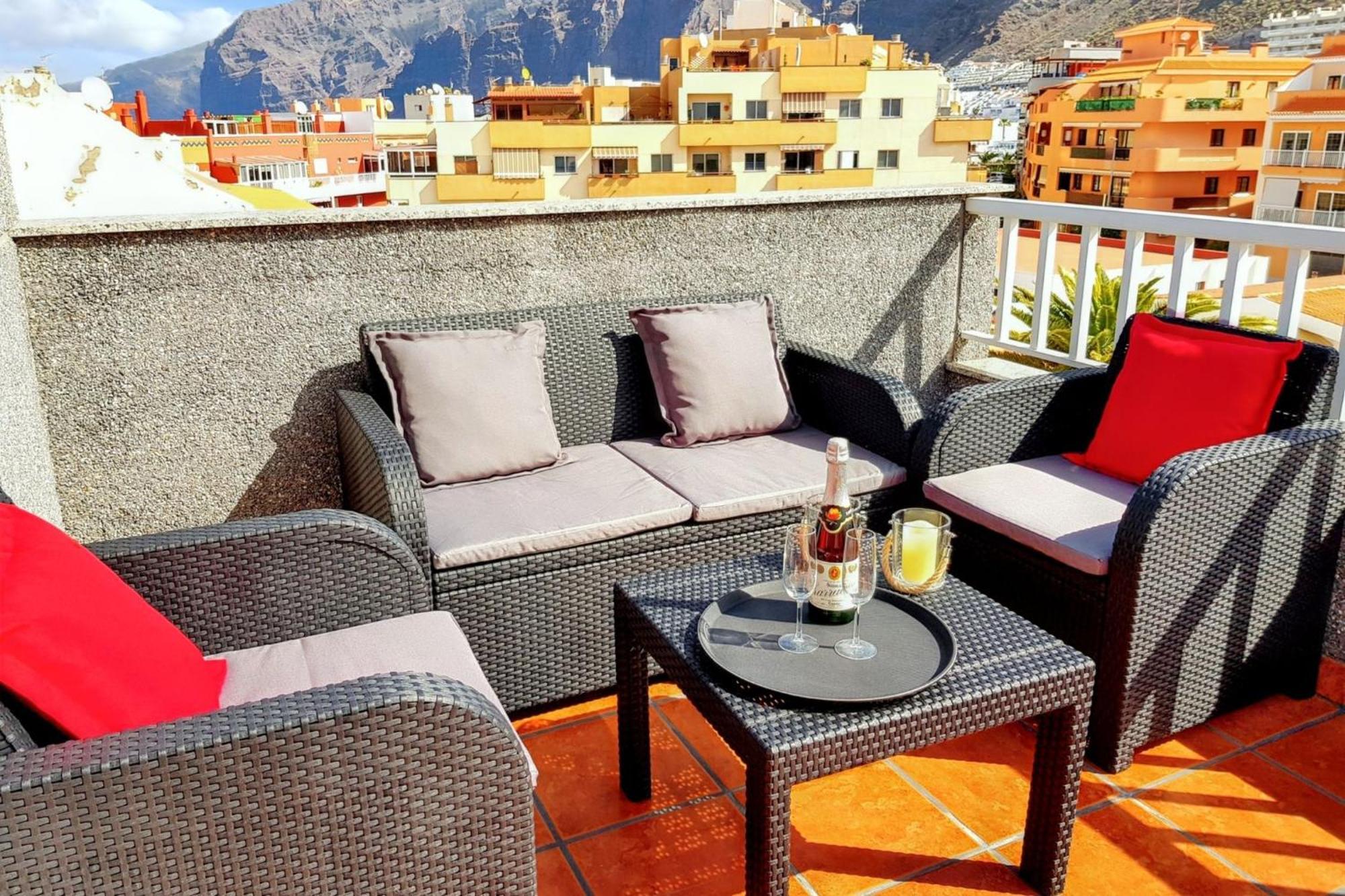 Modern Apartment In Puerto De Santiago - 65 Sqm - Mountain View Exterior foto